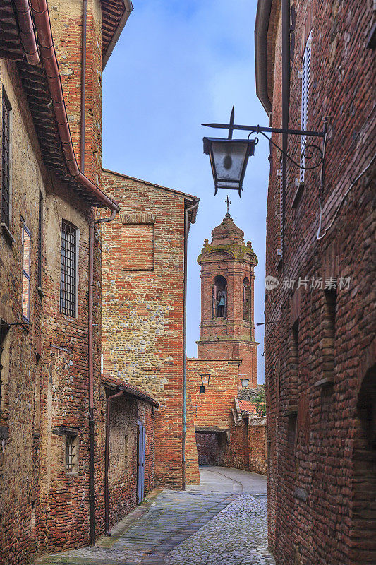 Città della Pieve，一个主要由外露砖块建造的中世纪城镇(翁布里亚，意大利)